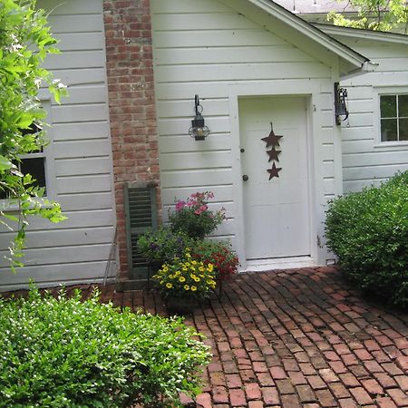 B&B On Seven Acres With Private Bed & Bath Clinton Corners 외부 사진